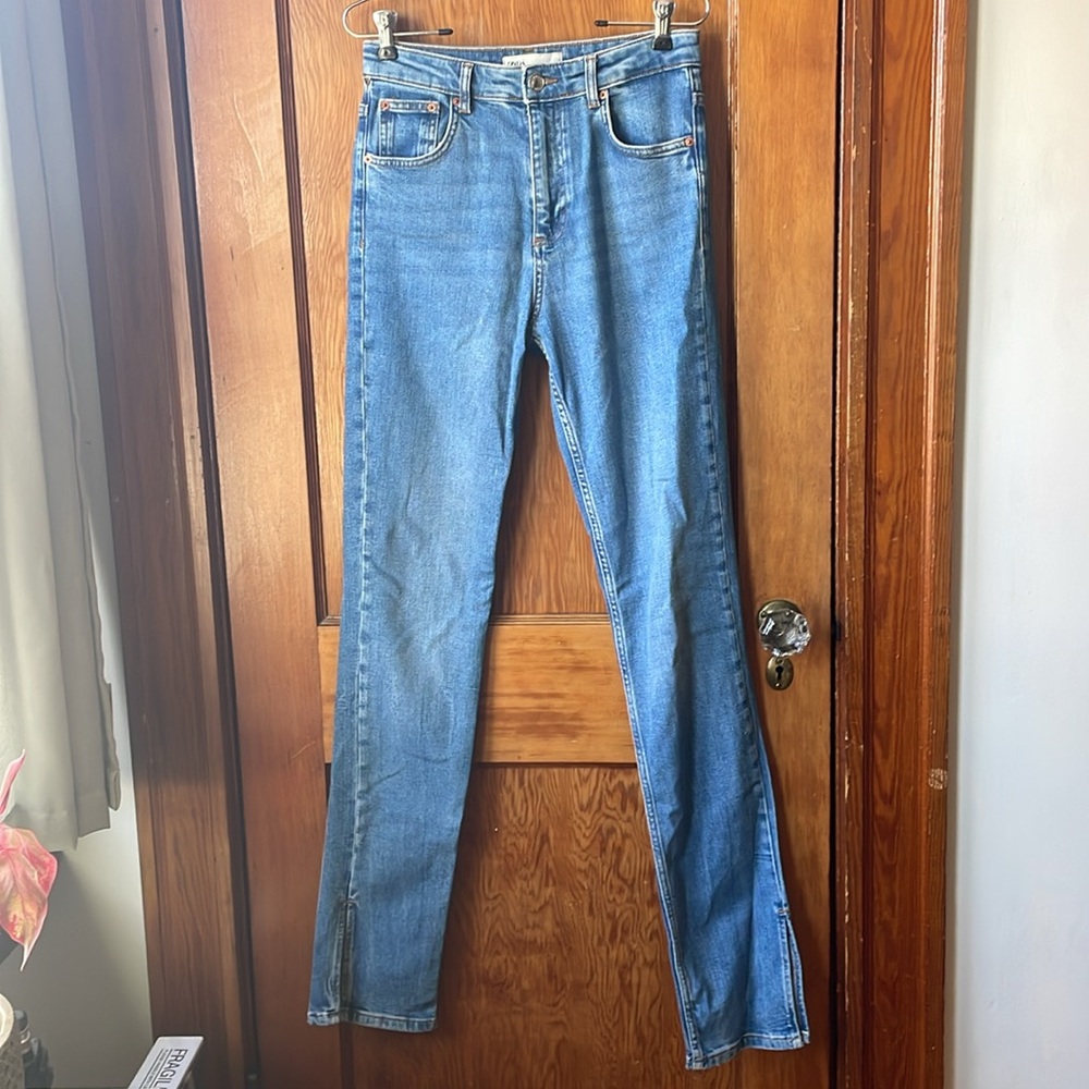 Zara Classic Blue Jeans